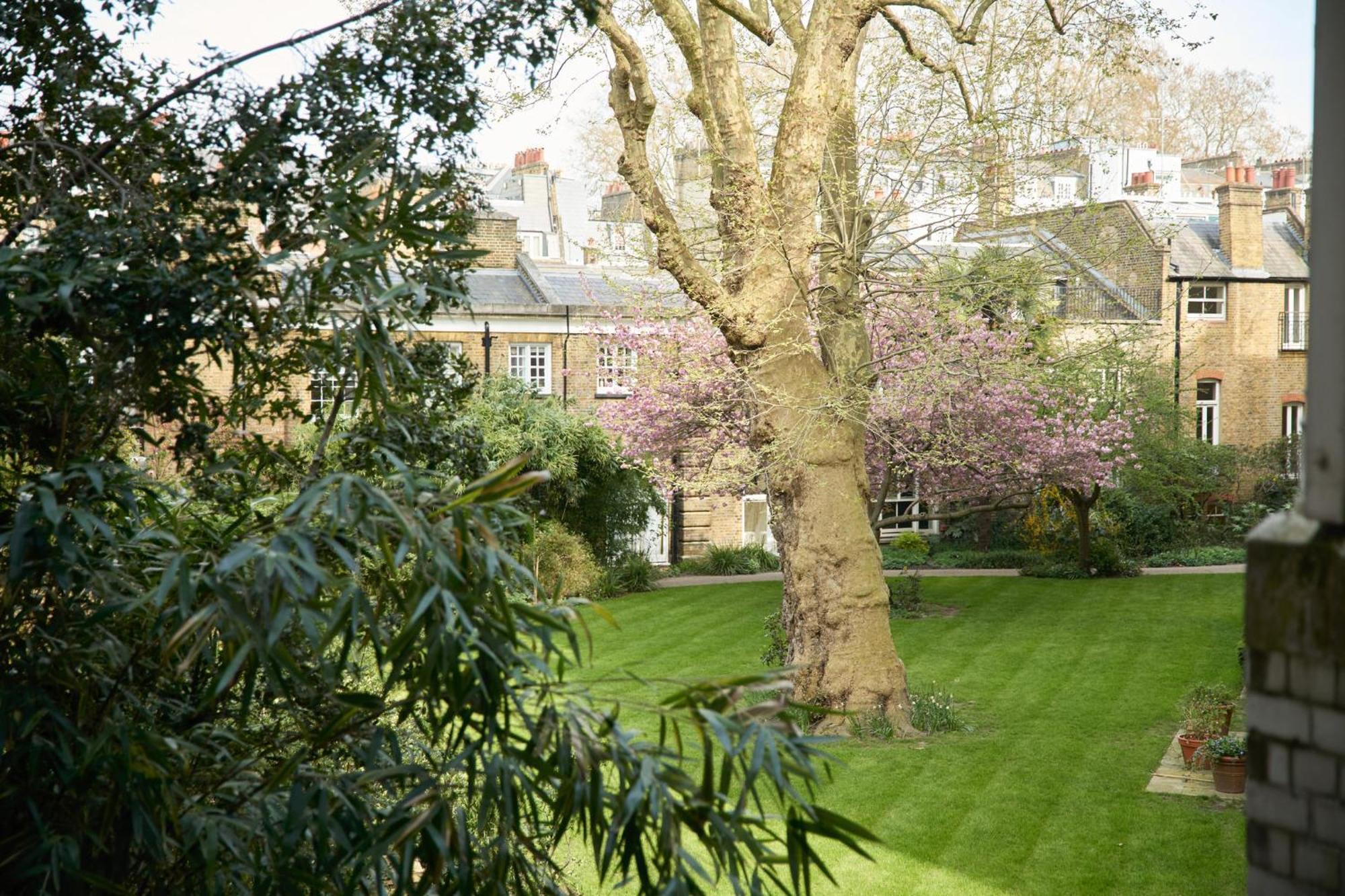 Egerton House Hotel 5*